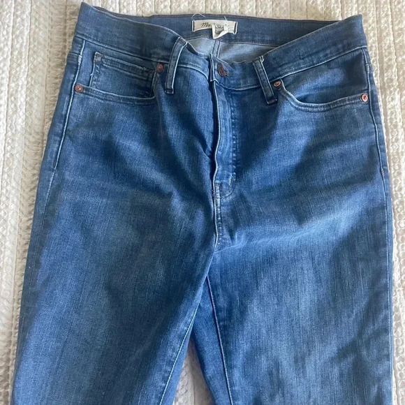 Madewell dark wash 9” mid-rise skinny jeans size 29 raw hem ankles - Picture 4 of 9